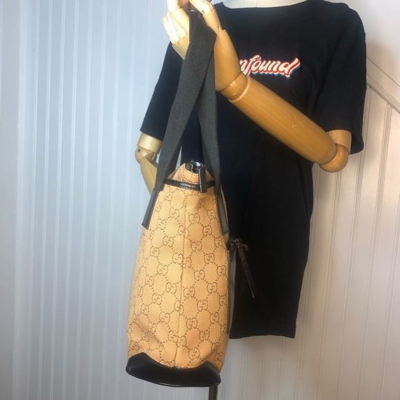 Vintage GUCCI GG Monogram Canvas Leather Top Zipper Close Shoulder Bag - Picture 4 of 17